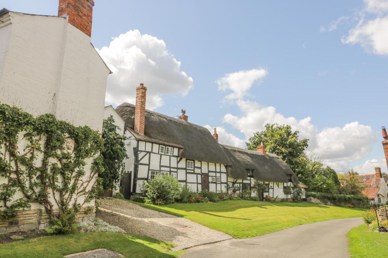 Avon View Villa Stratford-upon-Avon Esterno foto
